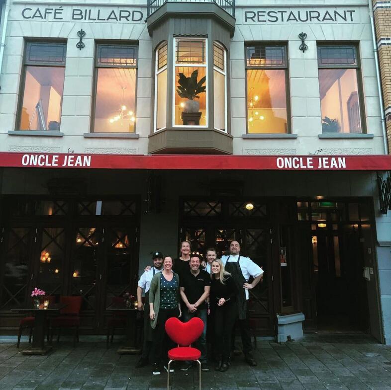 范戴克身披南安普顿球衣，在场上犹如定海神针，精准的预判和卡位让他从圣徒成长为英超顶级后卫。