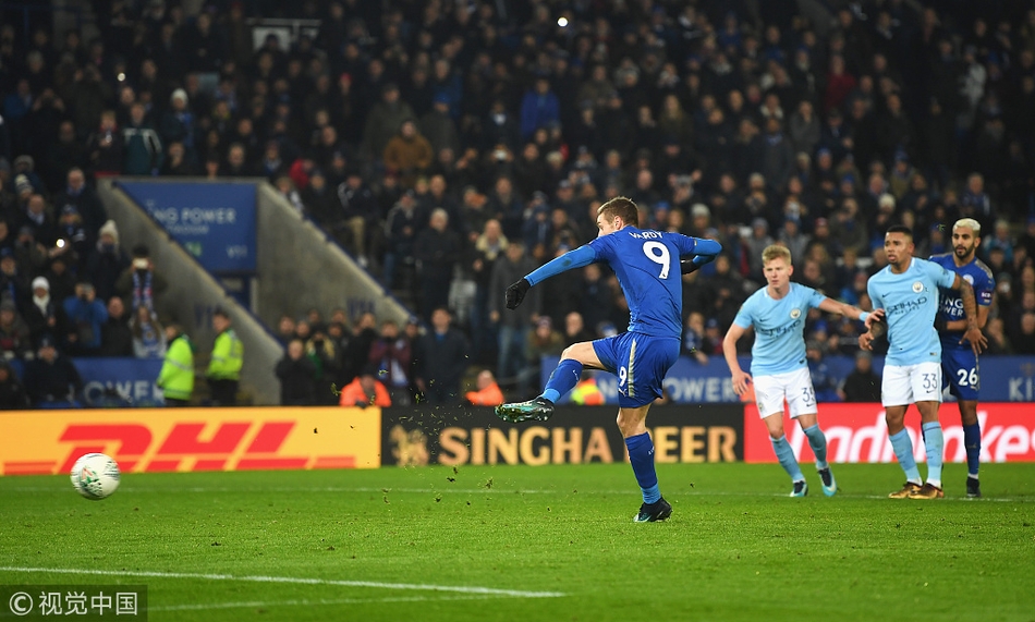 瓦尔迪主罚点球