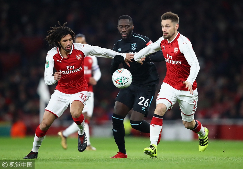 德布西积极防守