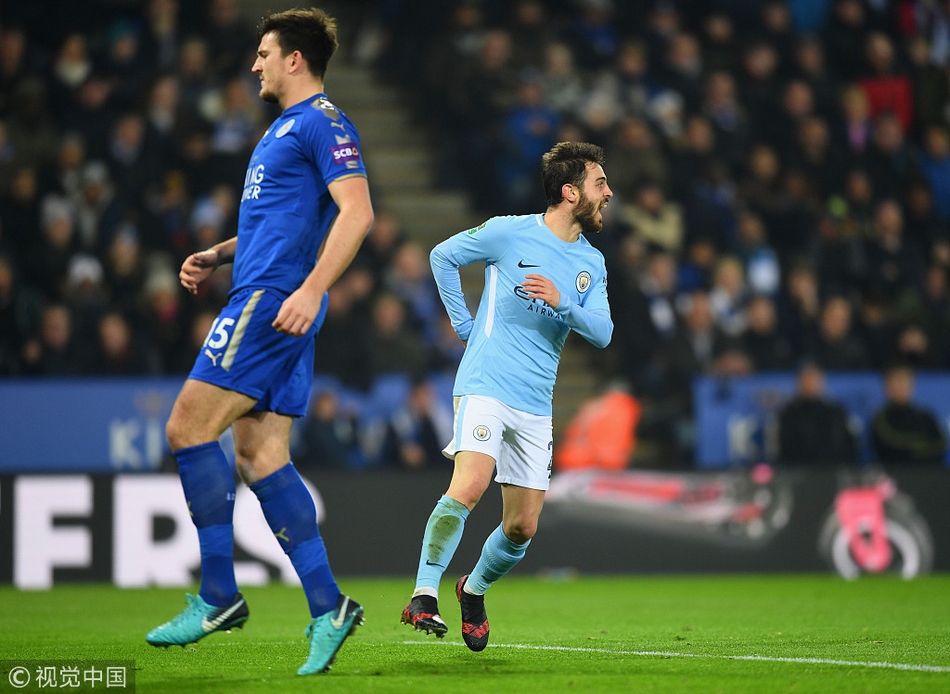 贝尔纳多席尔瓦进球