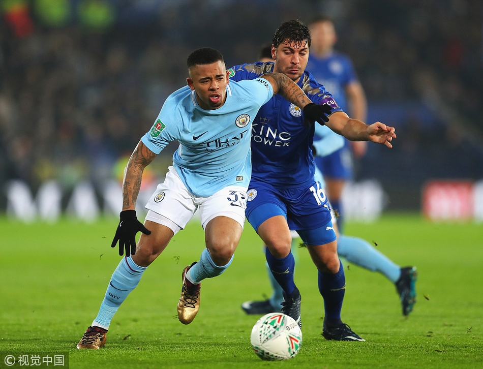 热苏斯摆脱防守