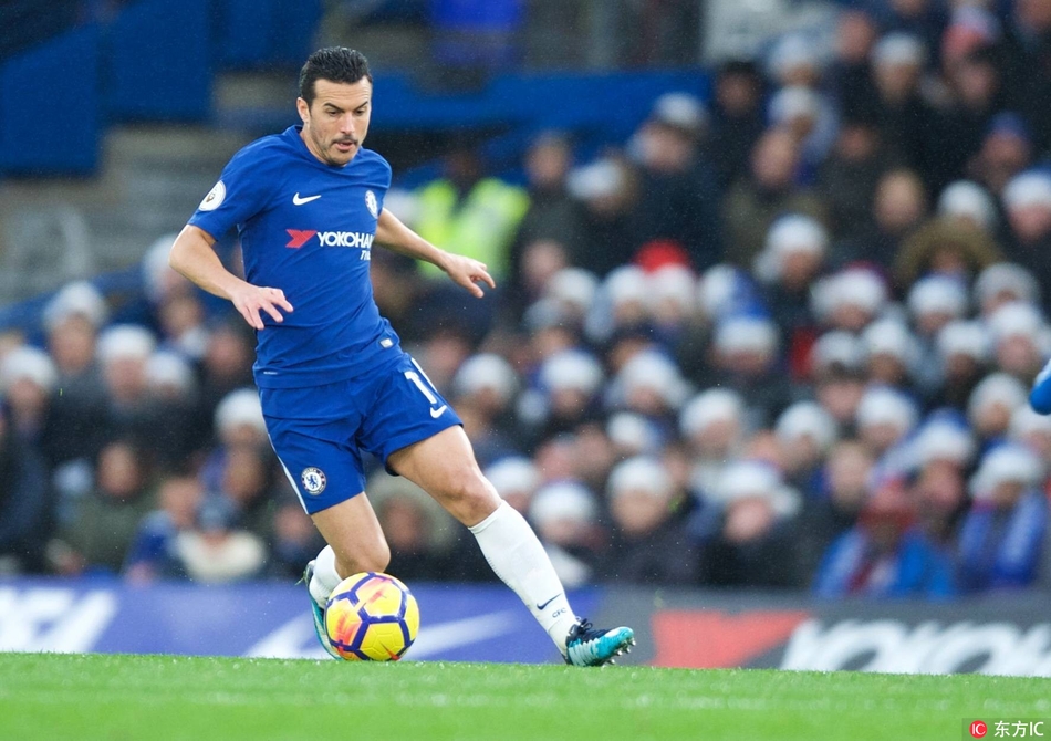 佩德罗带球突破