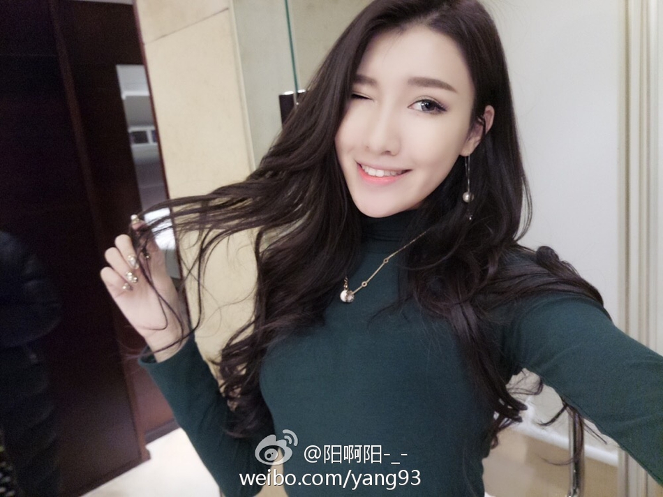 16 / 21 北京时间6月30日,郭艾伦女友马阳阳在微博上晒出了自己获得
