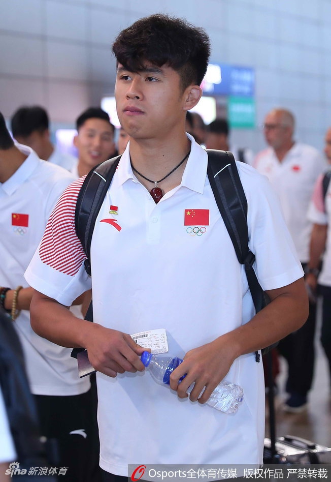 2018年8月10日,中国U23男足上海机场出发,出