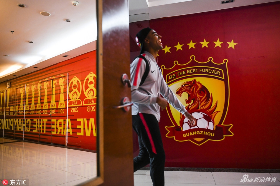 年薪4000萬！莫蘭特或被灰熊交易，最新數據讓人震驚！