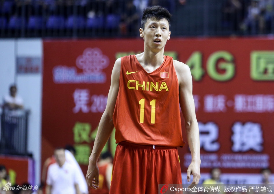 赛后技术统计表上,胡金秋、赵岩昊、吴羽佳等人的名字和数据清晰可见,这些数字背后记录了他们在场上拼搏的每一分钟