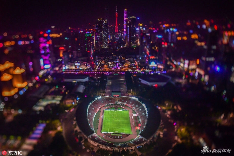 擦干眼泪路还长！无缘U17女足世界杯8强，U17女足赛后泪洒赛场