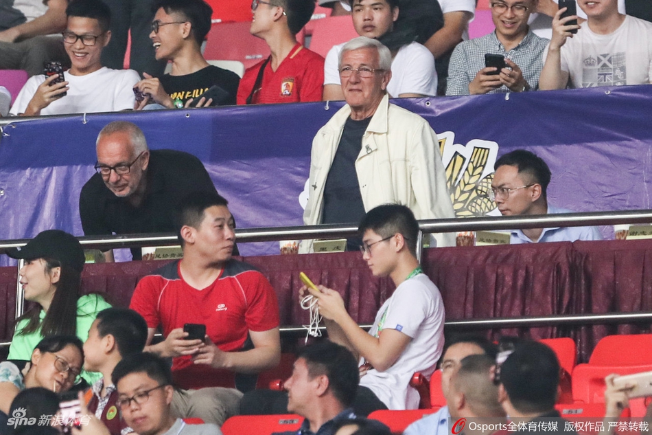 贾凯里尼-乐鱼app(leyu)官方网站-乐鱼官网