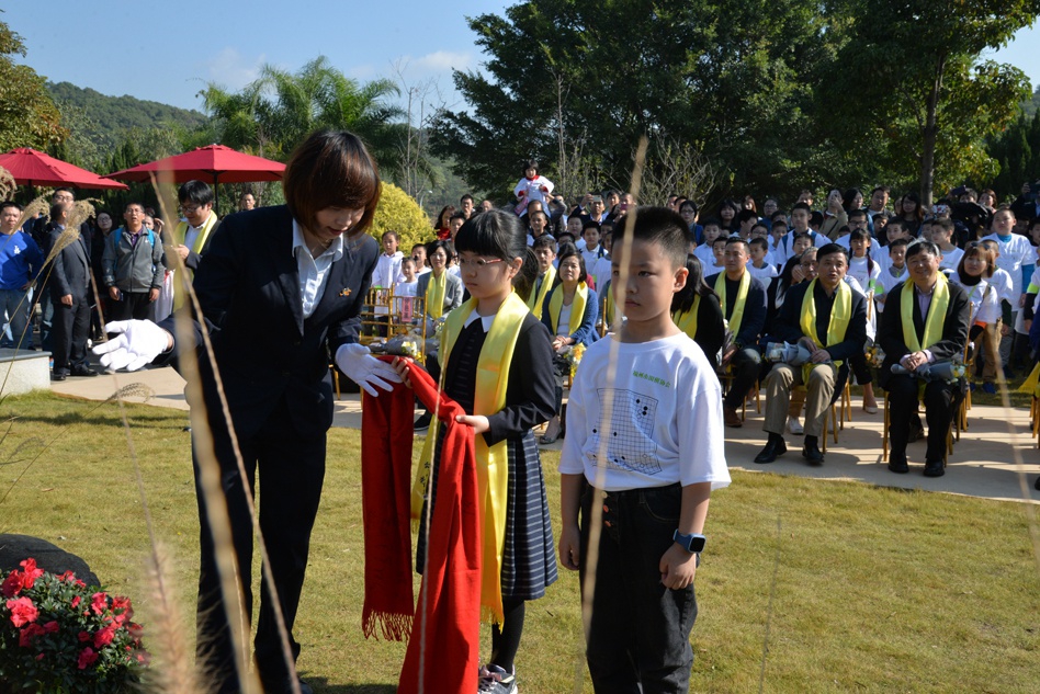 高清-吴清源纪念仪式举行