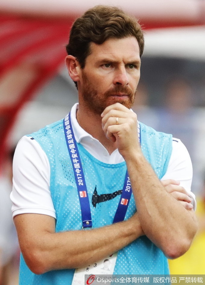 博阿斯眉头紧锁。