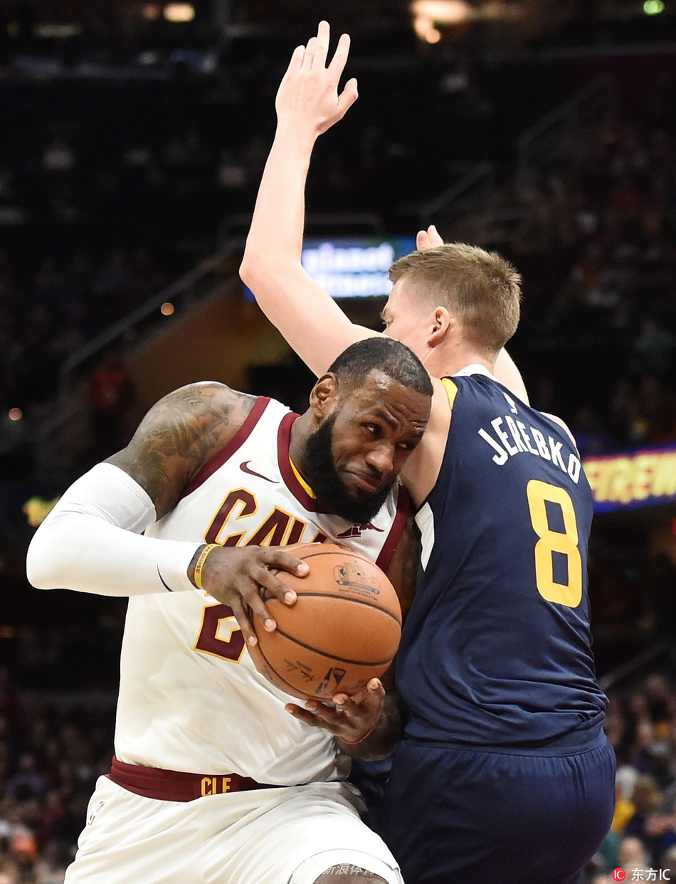 詹姆斯顶开杰雷布科