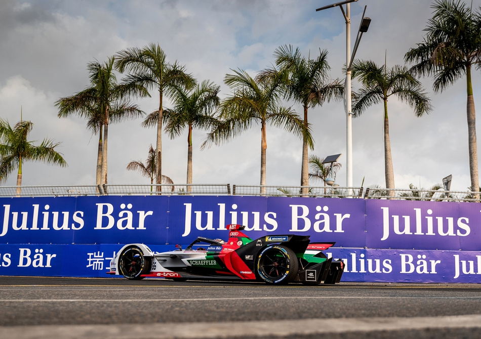 .3日,2019FE电动方程式中国三亚站在海棠湾举