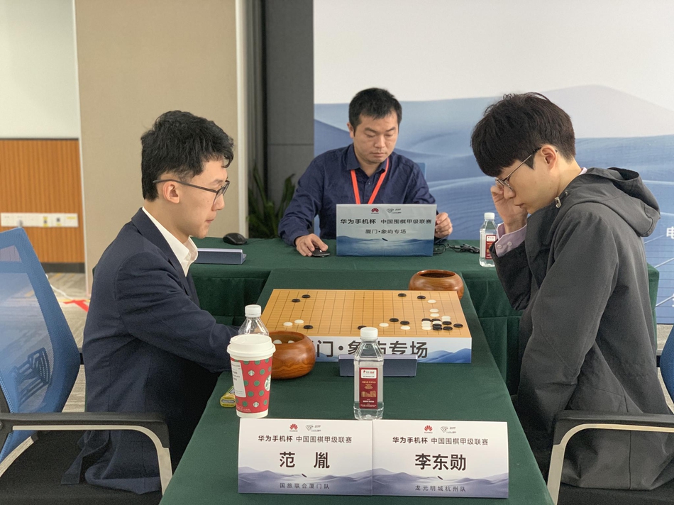 韩国棋手李东勋胜范胤