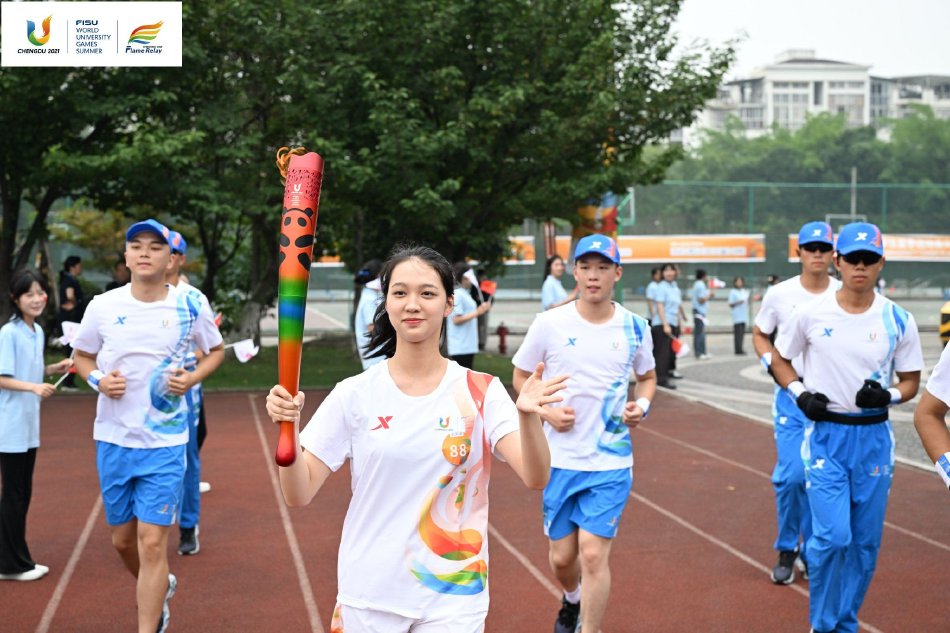 大运会火炬传递成都站