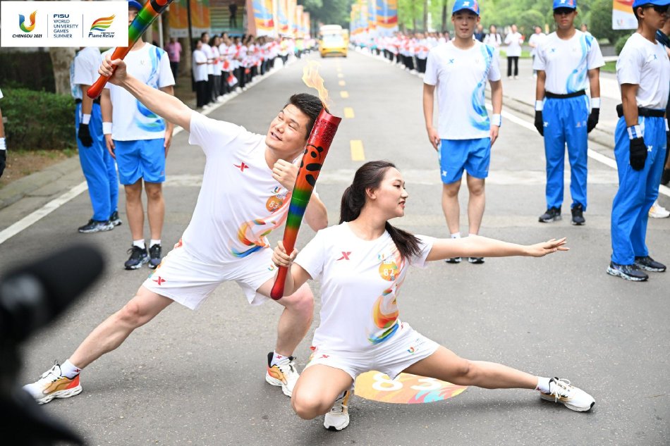 大运会火炬传递成都站