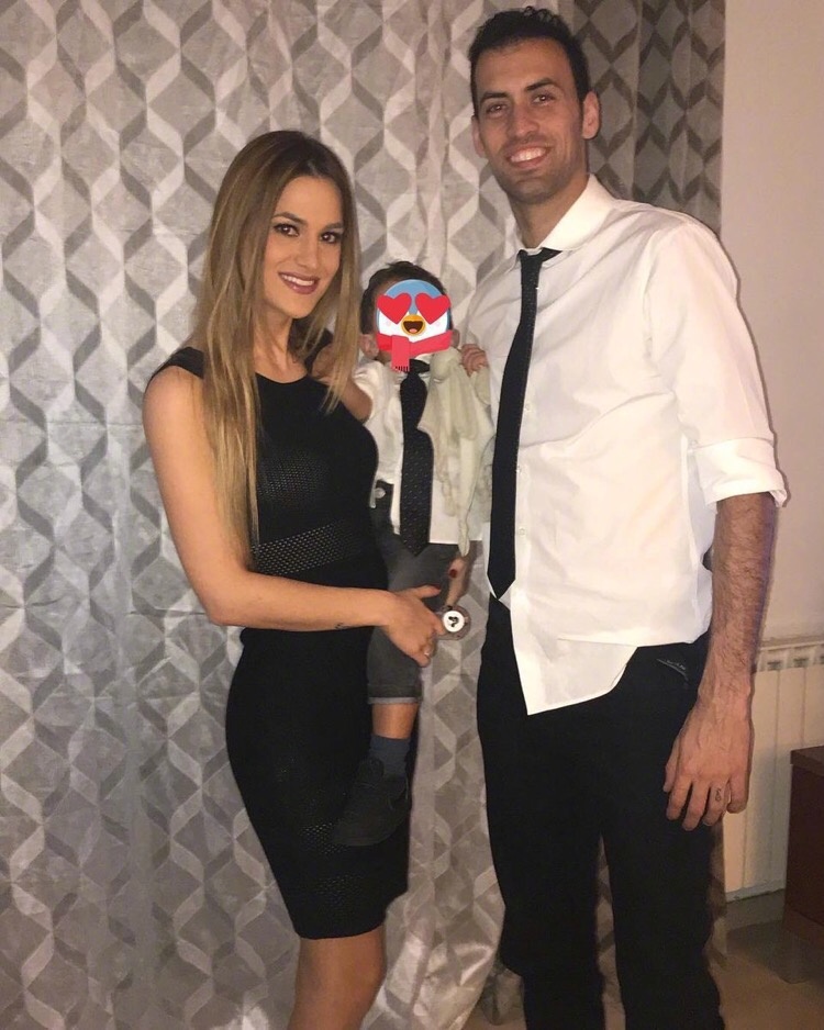 巴萨球星迎新年