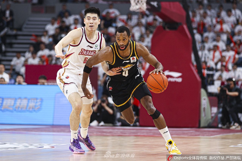 [<a href=https://www.89992.com/basketball/22490/ target=_blank class=infotextkey>CBA</a>]浙江稠州93-111负辽宁本钢