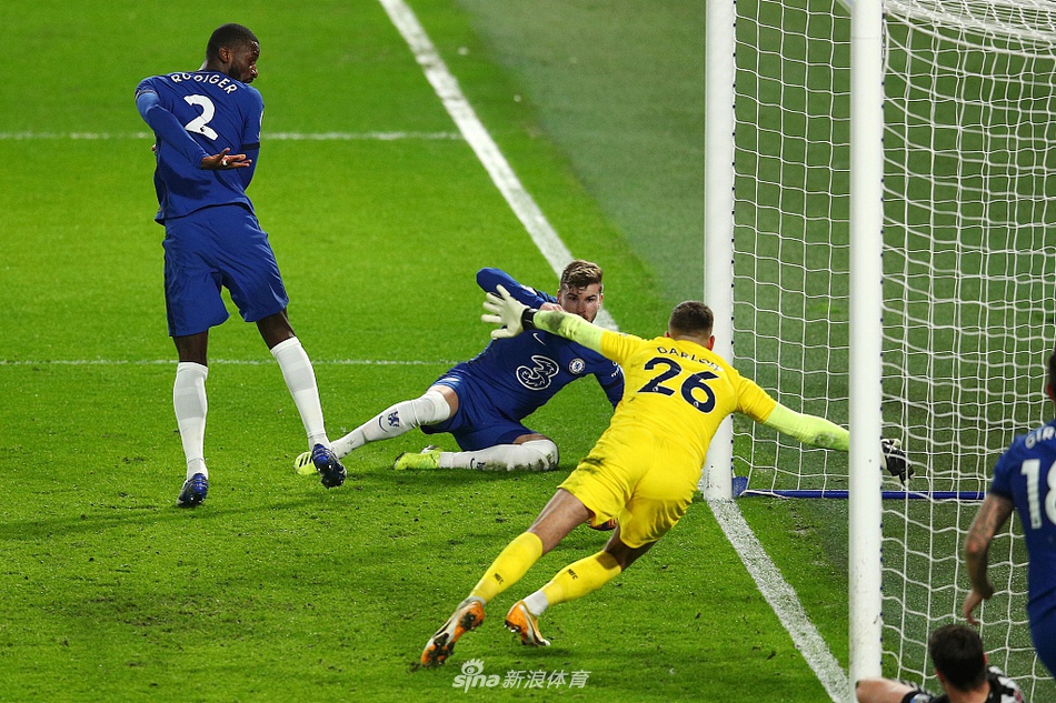 进球后的维尔纳终于释放了心中的压抑，他握拳怒吼，将14轮联赛不进球的阴霾一扫而光，这粒进球不仅是为球队扩大比分，更是对自己不懈跑动的最好回报。