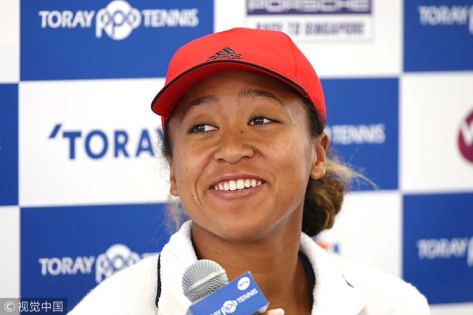 大坂娜奥米亮相图片