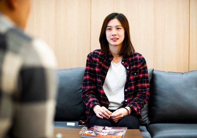 羽球女神大堀彩最新写真