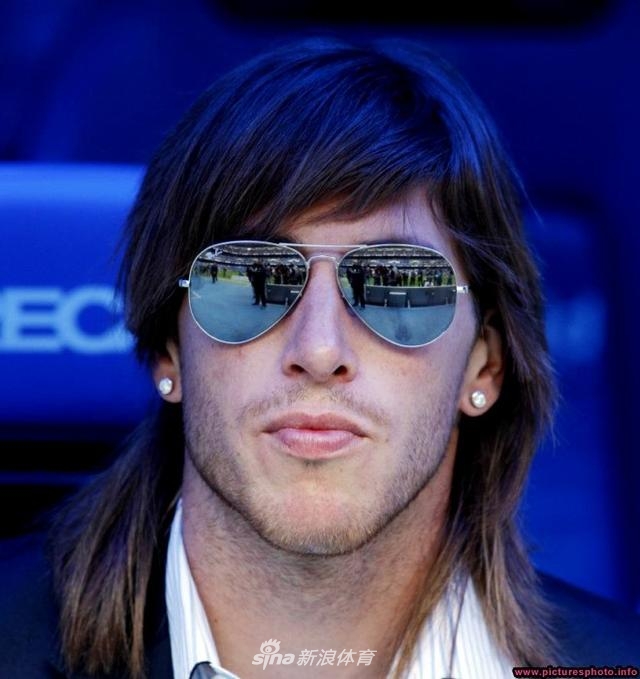 时尚达人！这些年拉莫斯换过的发型