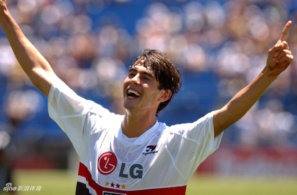 为圣保罗出战的首个赛季