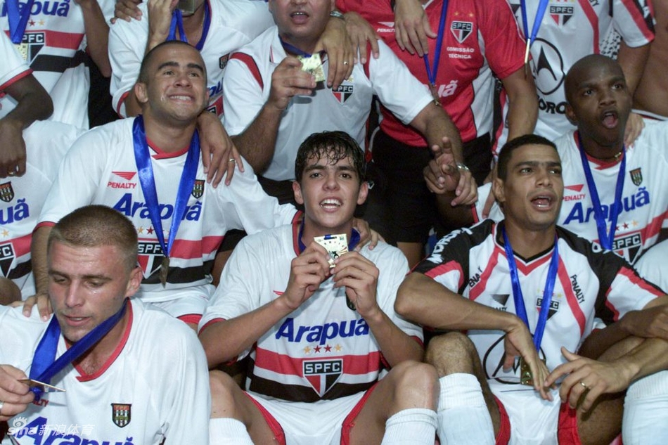 帮助圣保罗夺冠