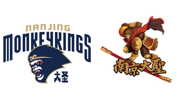 南京大圣的标志极具东方魔幻色彩，齐天大圣身穿铠甲，肩扛南京市徽“辟邪”，金箍棒在握，斗篷飞扬，仿佛正要腾云驾雾降临球场。 