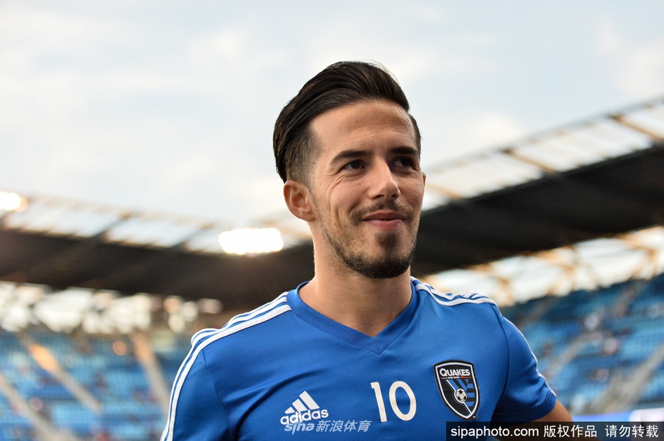 马德兴：海港球迷很少高调只默默跟随，没招惹任何一方更不树敌