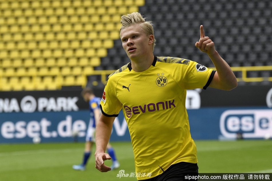 影響力明顯!第三節東契奇5中2得到7分 另有3板2助1斷