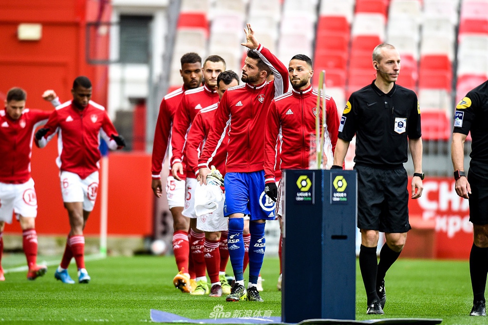 阿爾特塔:這表現根本不配贏球 作為主帥我難辭其咎 因此極度憤怒