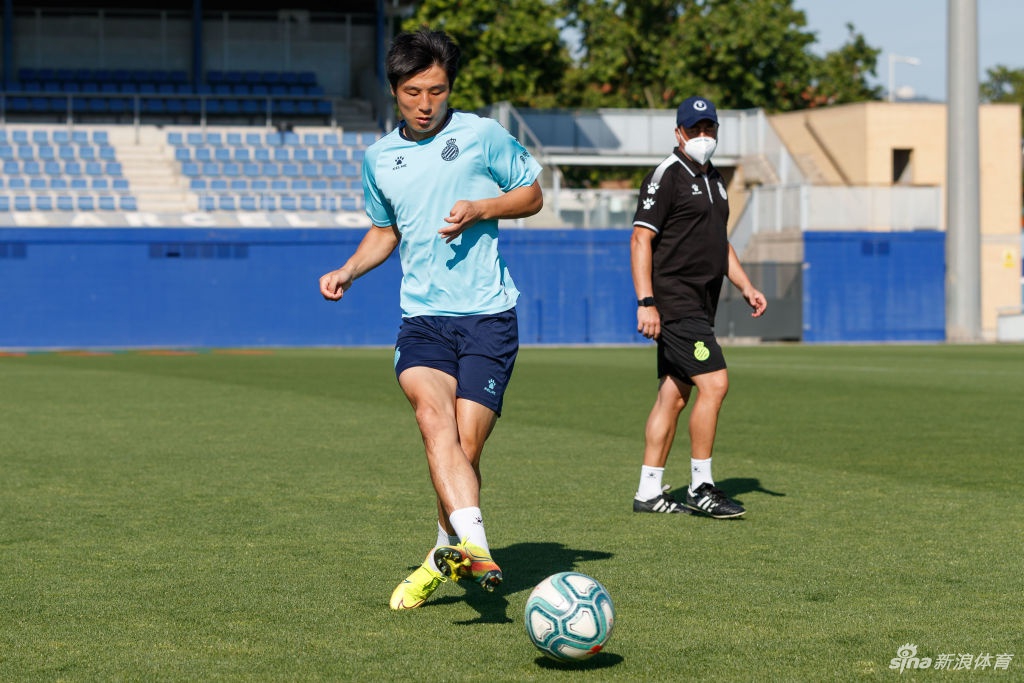 http://n.sinaimg.cn/sports/2_img/upload/cf0d0fdd/107/w1024h683/20200525/b8bc-itzixrt0237610.jpg