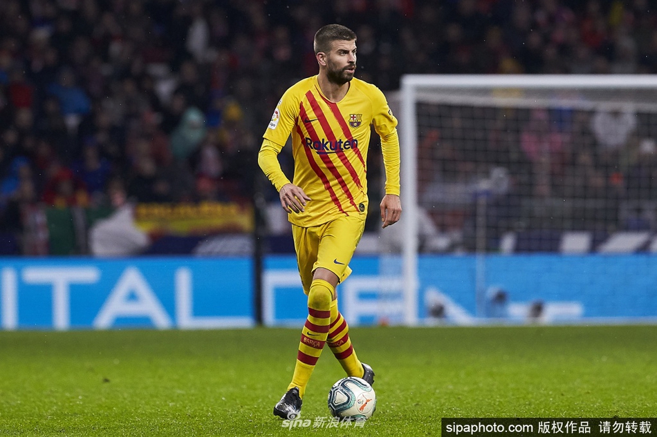 火眼金睛!球出界裁判判罰爭球 湖人再度挑戰成功拿到球權