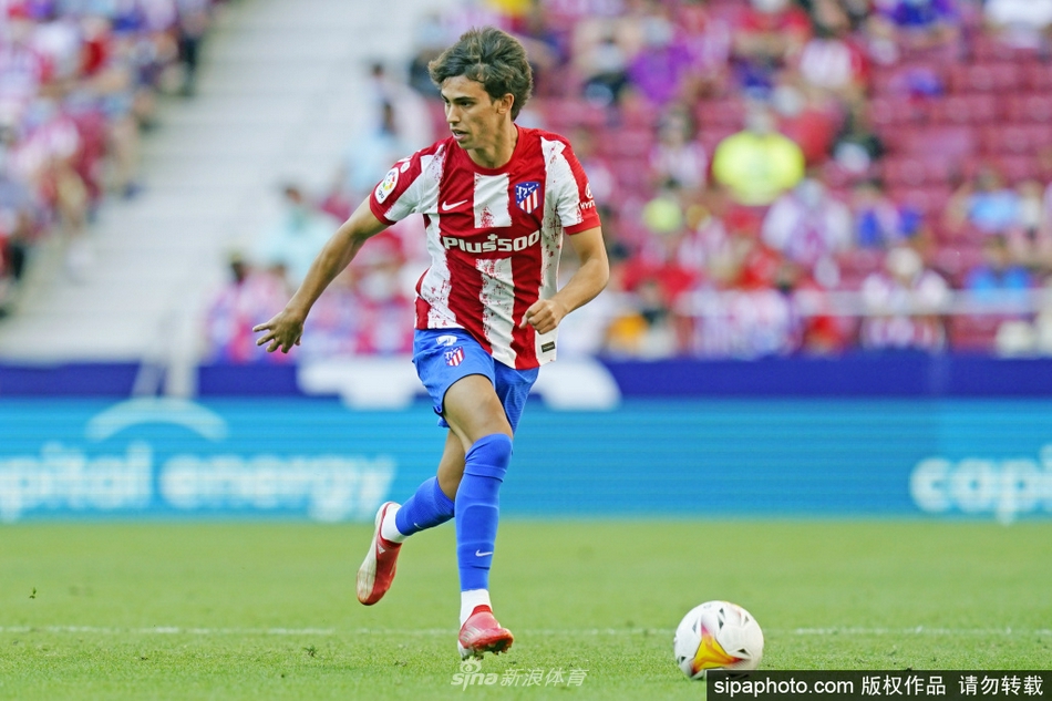 菲利克斯落寞的背影，大都会球场的喧嚣此刻与他无关