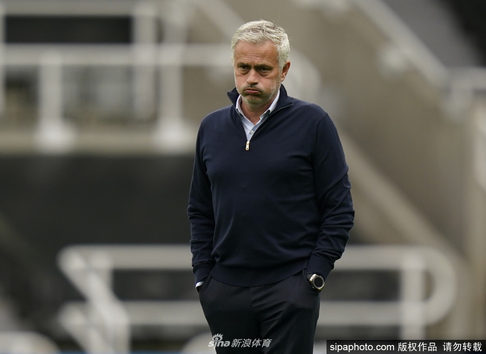 兩分失準！阿倫全場13投4中，三分9中4，得到12分2籃板1助攻
