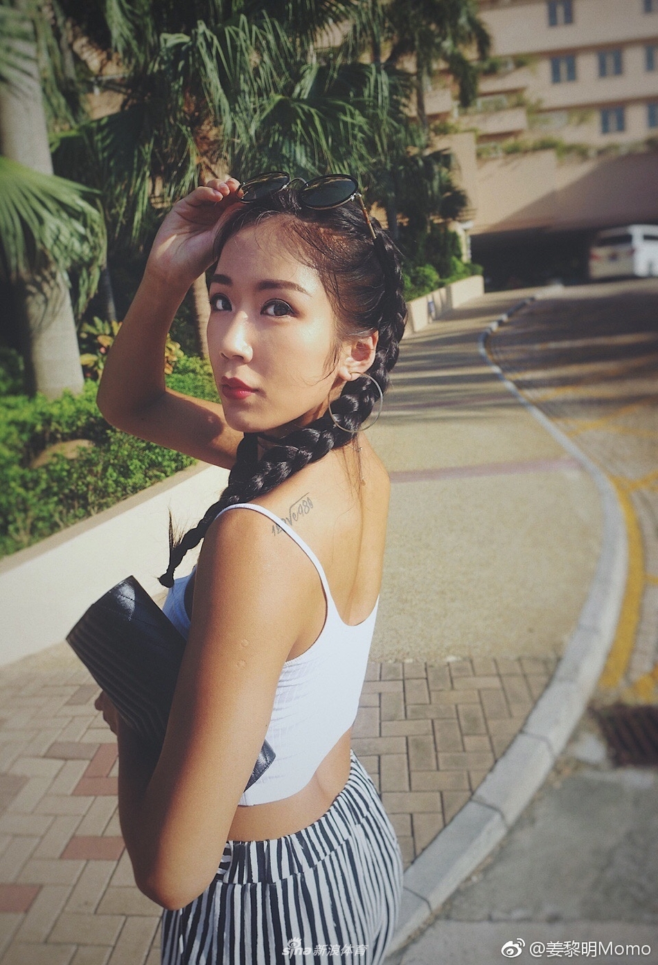 国产健身女神姜黎明最新美照