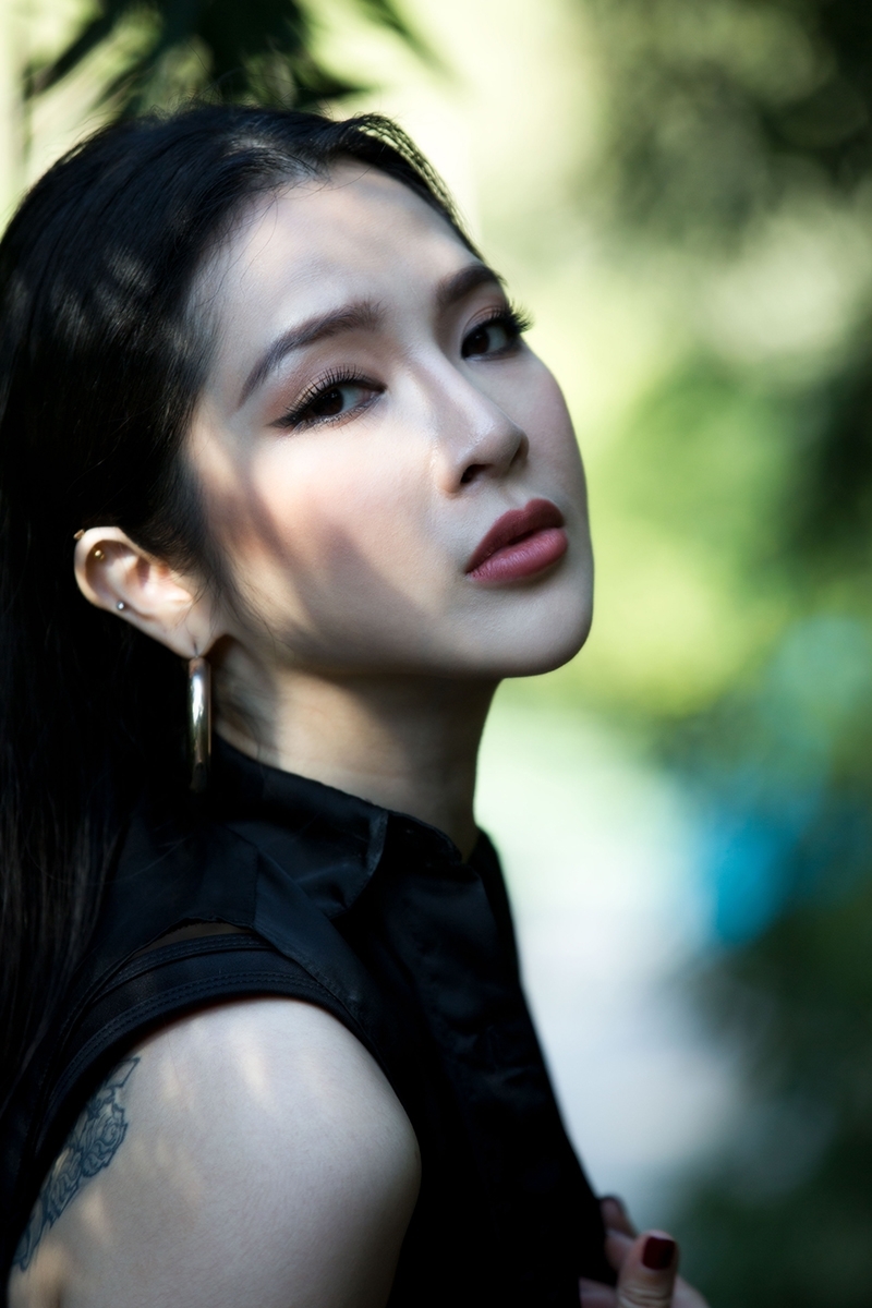 艾菲运动写真秀蛮腰