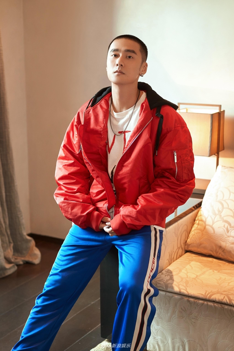 蒋劲夫运动风写真曝光