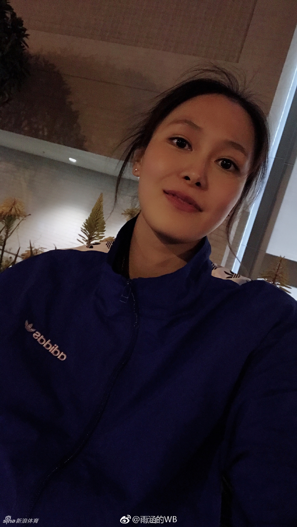 实力与美貌并重泳坛美女张雨涵甜美笑容令人沉醉