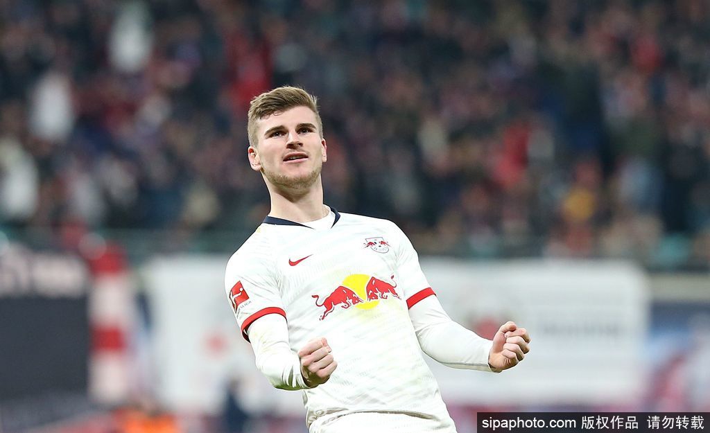 ??末節被按在替補席!隊記:恩比德賽后拒絕接受記者采訪