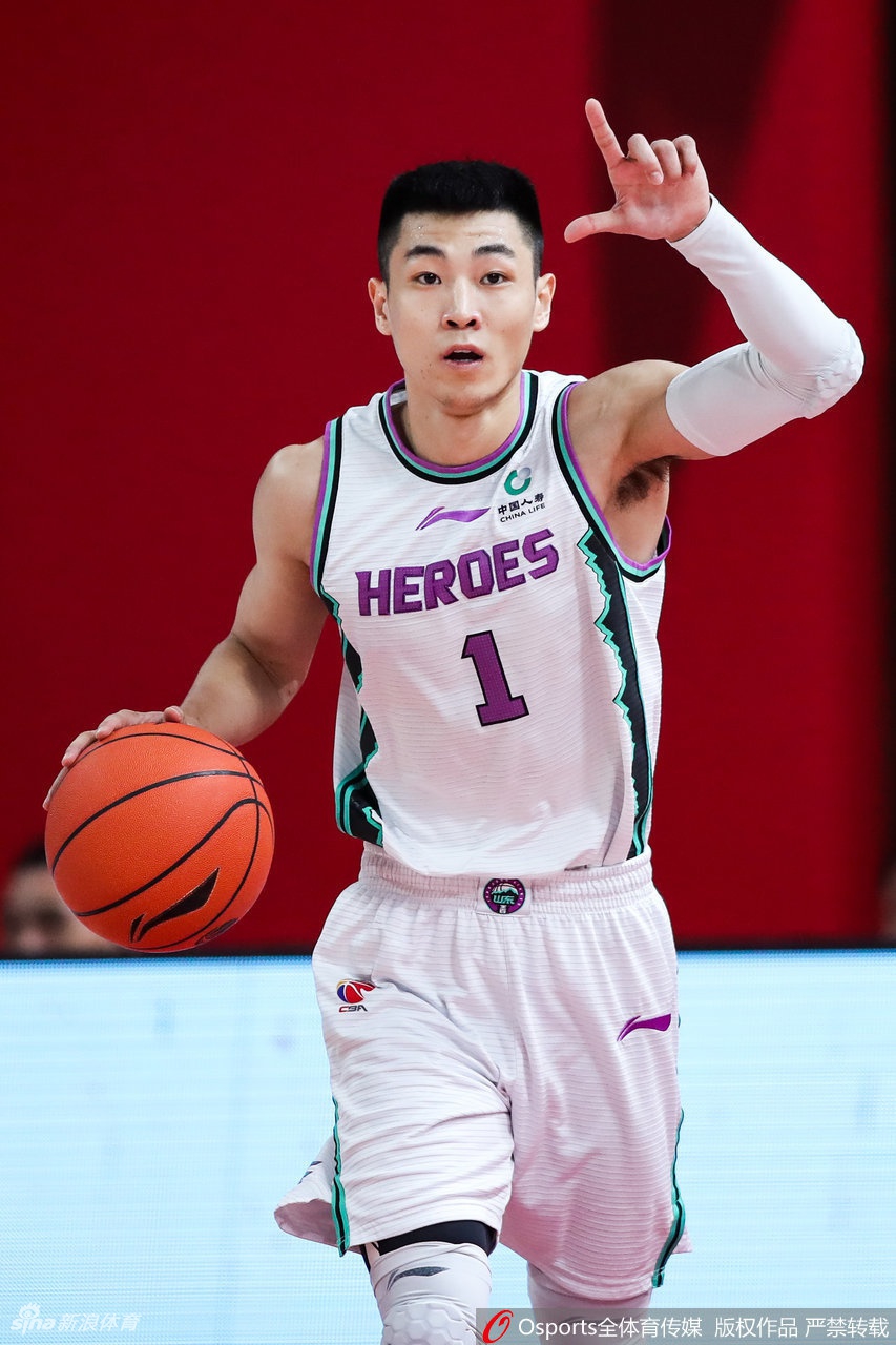 山东111比105战胜吉林,山东队高诗岩砍下35分17助攻,创造个人cba职业