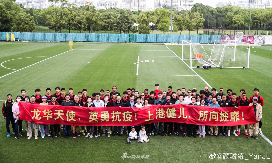 [流言板]威少生涯总篮板数达到8734，超越基德升至后卫历史第一