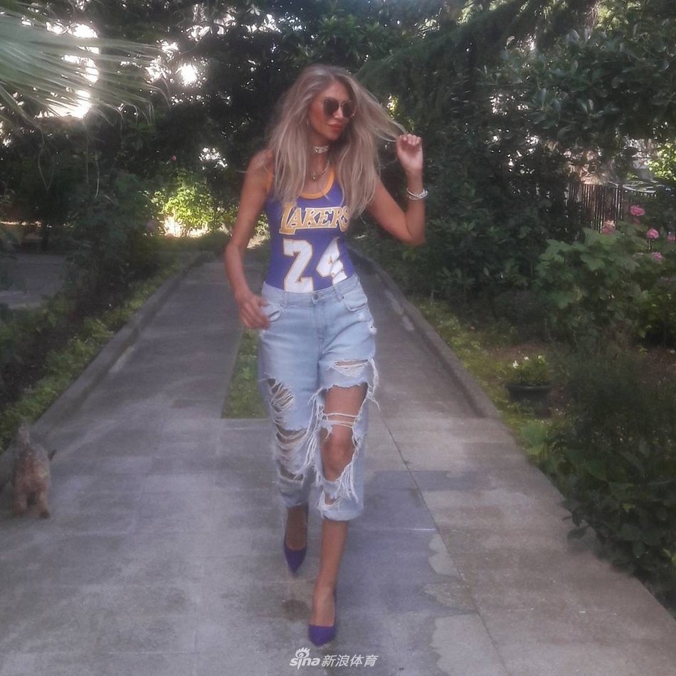 中外科比女球迷合集 颜值爆棚