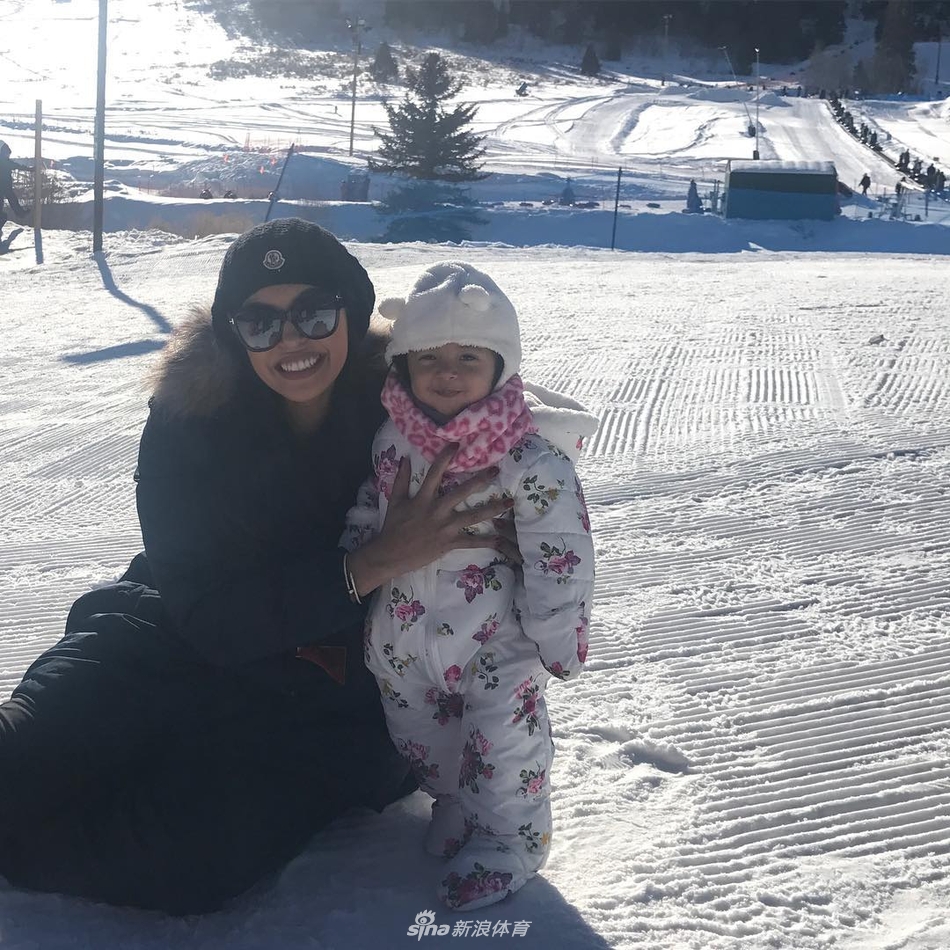科比全家滑雪度新年假期