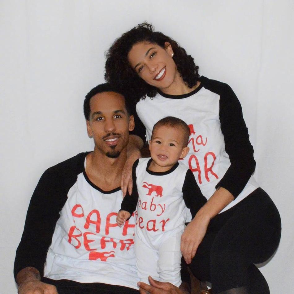 NBA众球星晒全家福欢度圣诞节