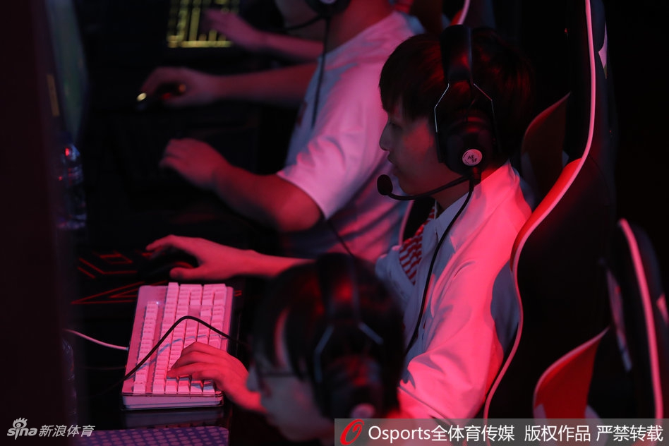 .018年雅加达亚运会电竞项目英雄联盟(LOL)半