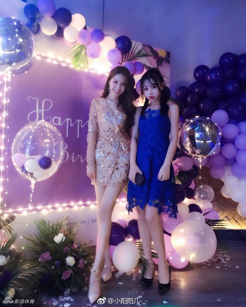 郭艾伦女友马阳阳办生日party邀好友同聚,一屋的女生都是大长腿!