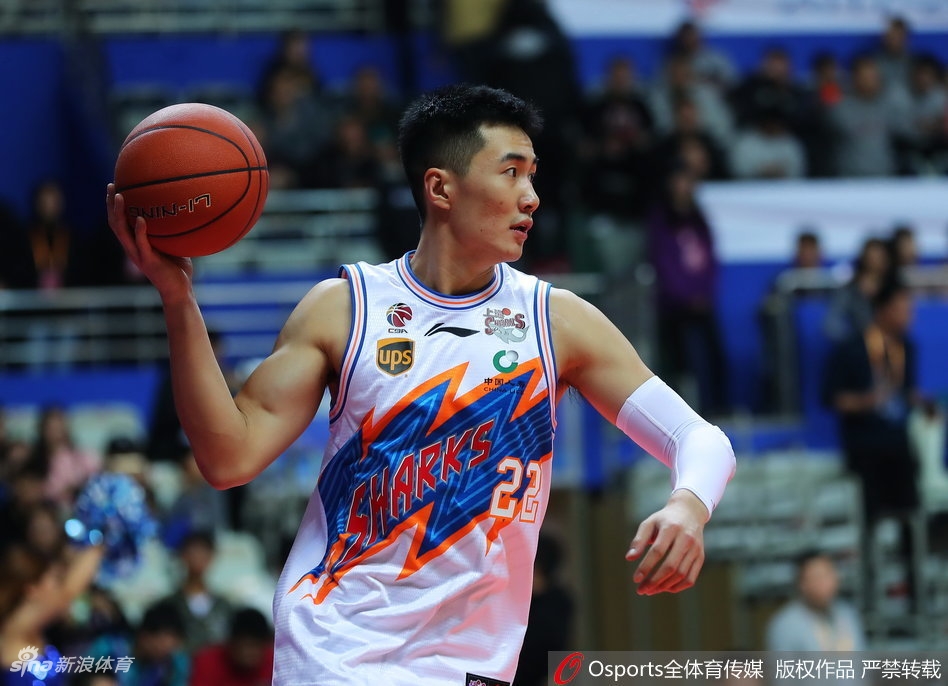 弗雷戴特眼神如炬，面对山西防守悍将轻松飚中三分，寂寞大神用47分宣告王者归来。