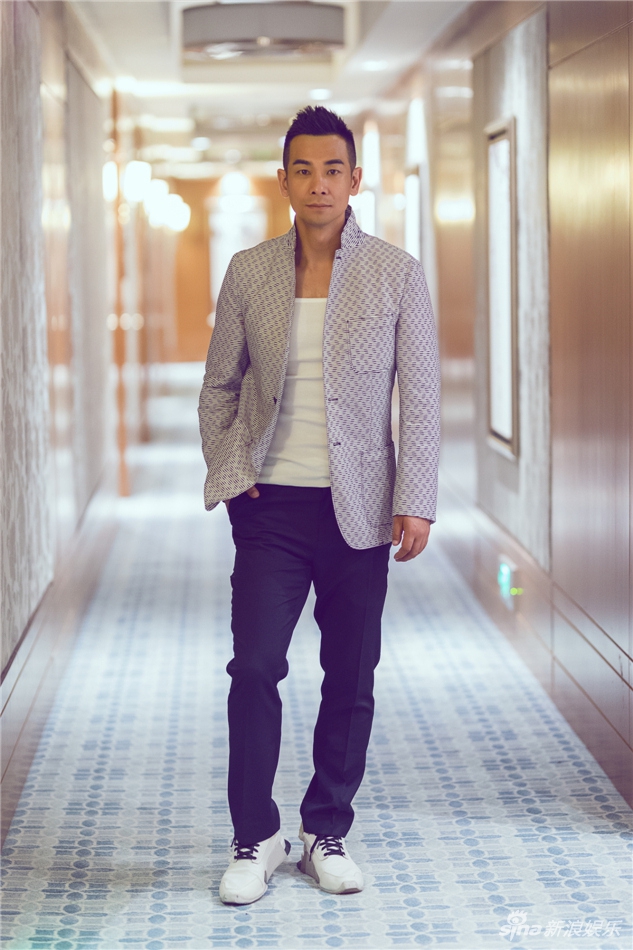 赵文卓曝型男写真 健硕身材魅力尽显