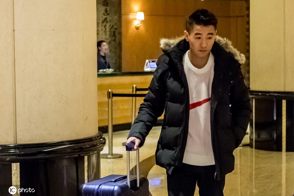 武汉三镇提前确定保级，明日若客负海牛将送亚泰提前降级